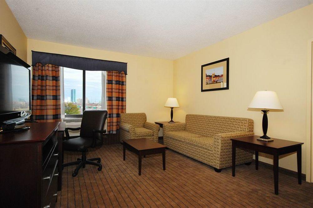 Quality Inn I-74 Batesville Exterior photo